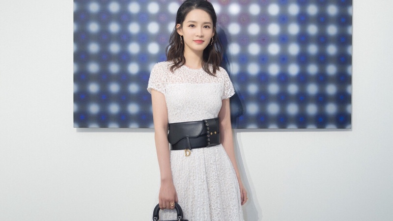 李沁新剧《一笑随歌》未播先火百位明星集体应援显人缘